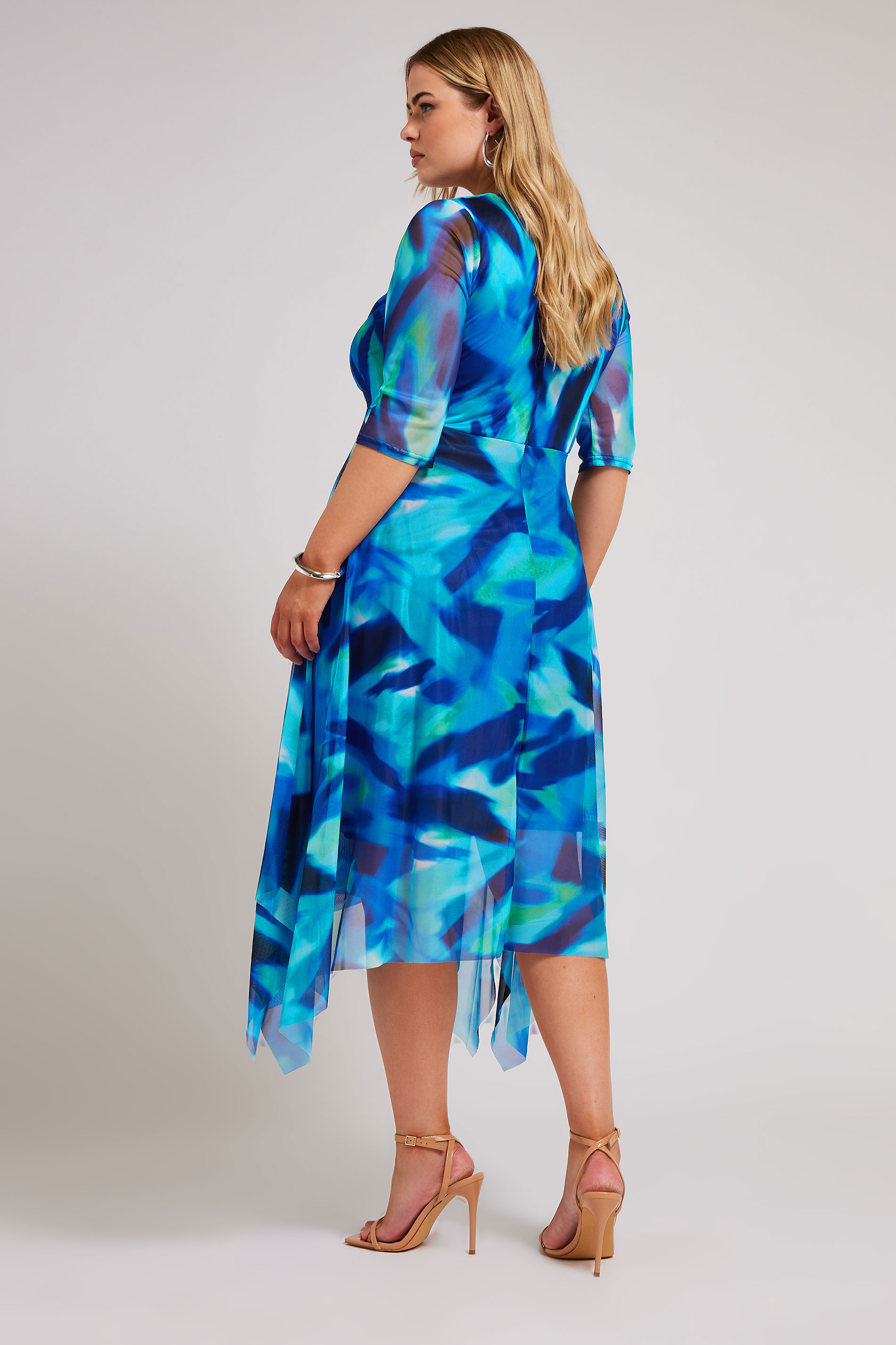 YOURS LONDON Plus Size Blue Abstract Print Wrap Dress | Yours Clothing 3
