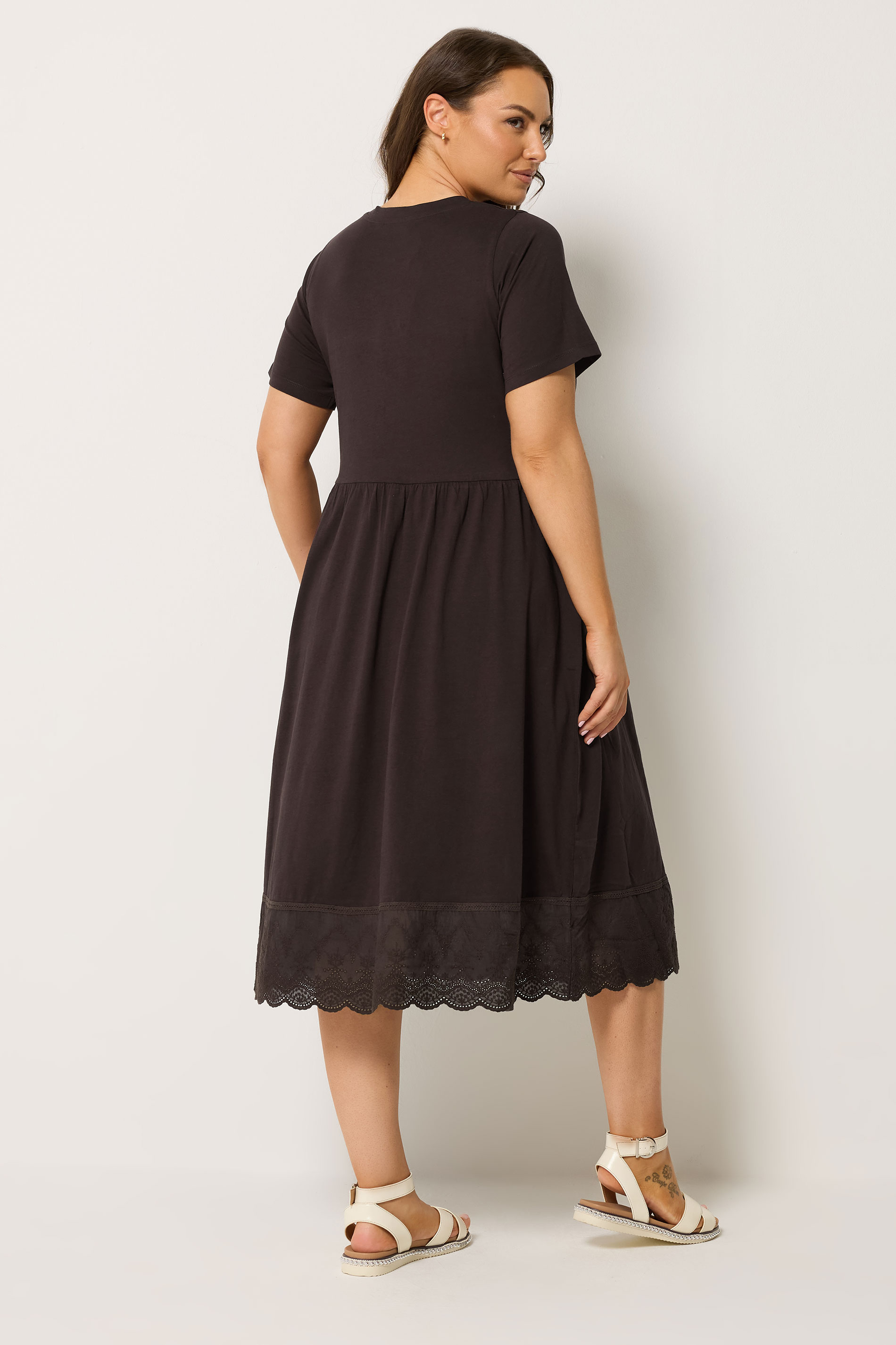 YOURS Plus Size Chocolate Brown Broderie Anglaise Trim Dress | Yours Clothing 2