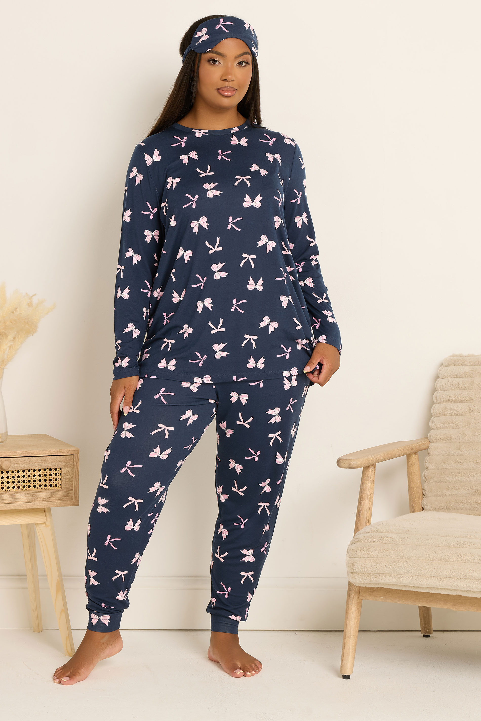 YOURS Plus Size Set Navy Blue Bow Soft Touch Pyjama & Eye Mask | Yours Clothing 3