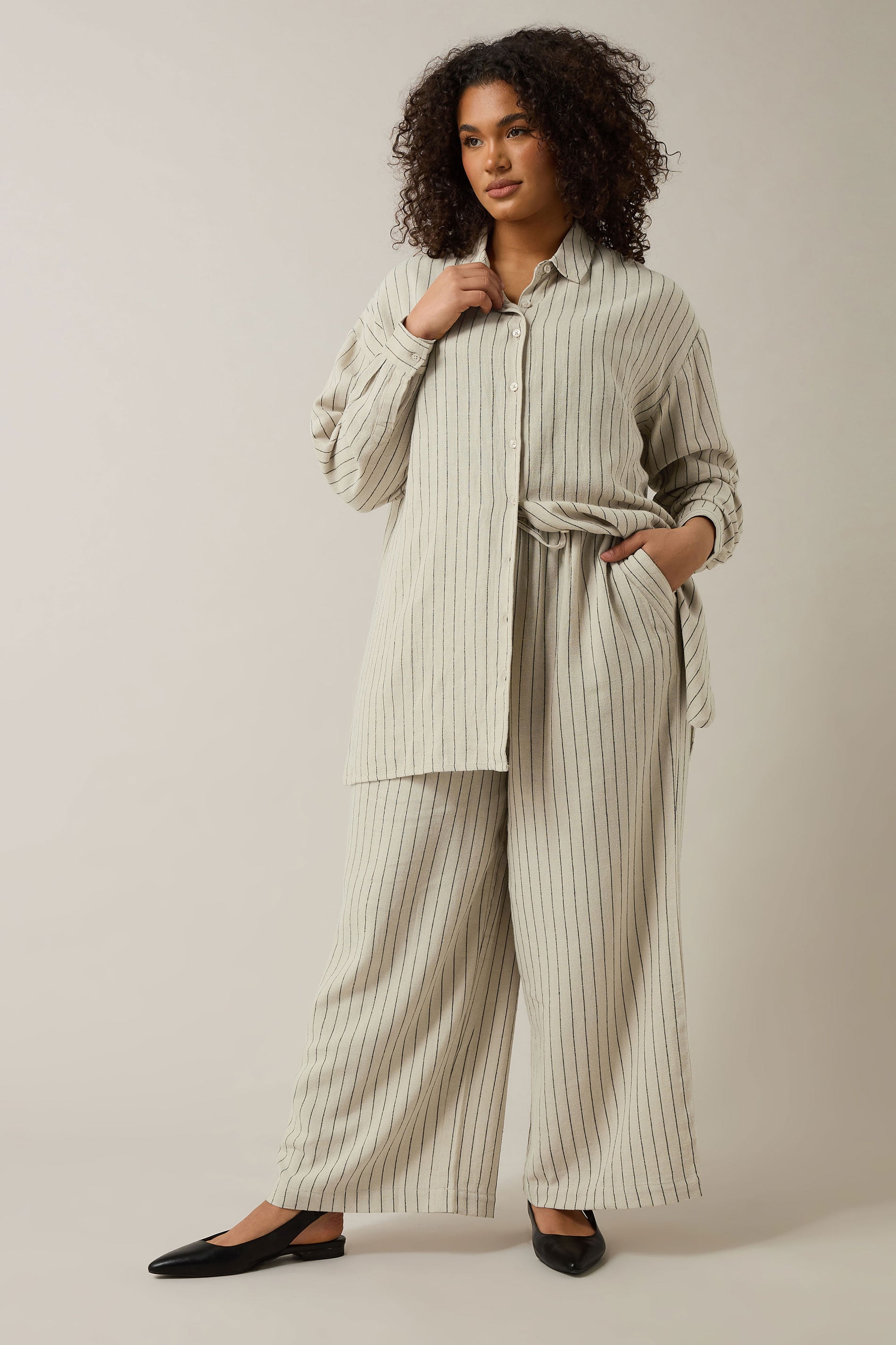 Evans Women's Brown Curve Set Natural Stripe Shirt & Trouser Size 22-24