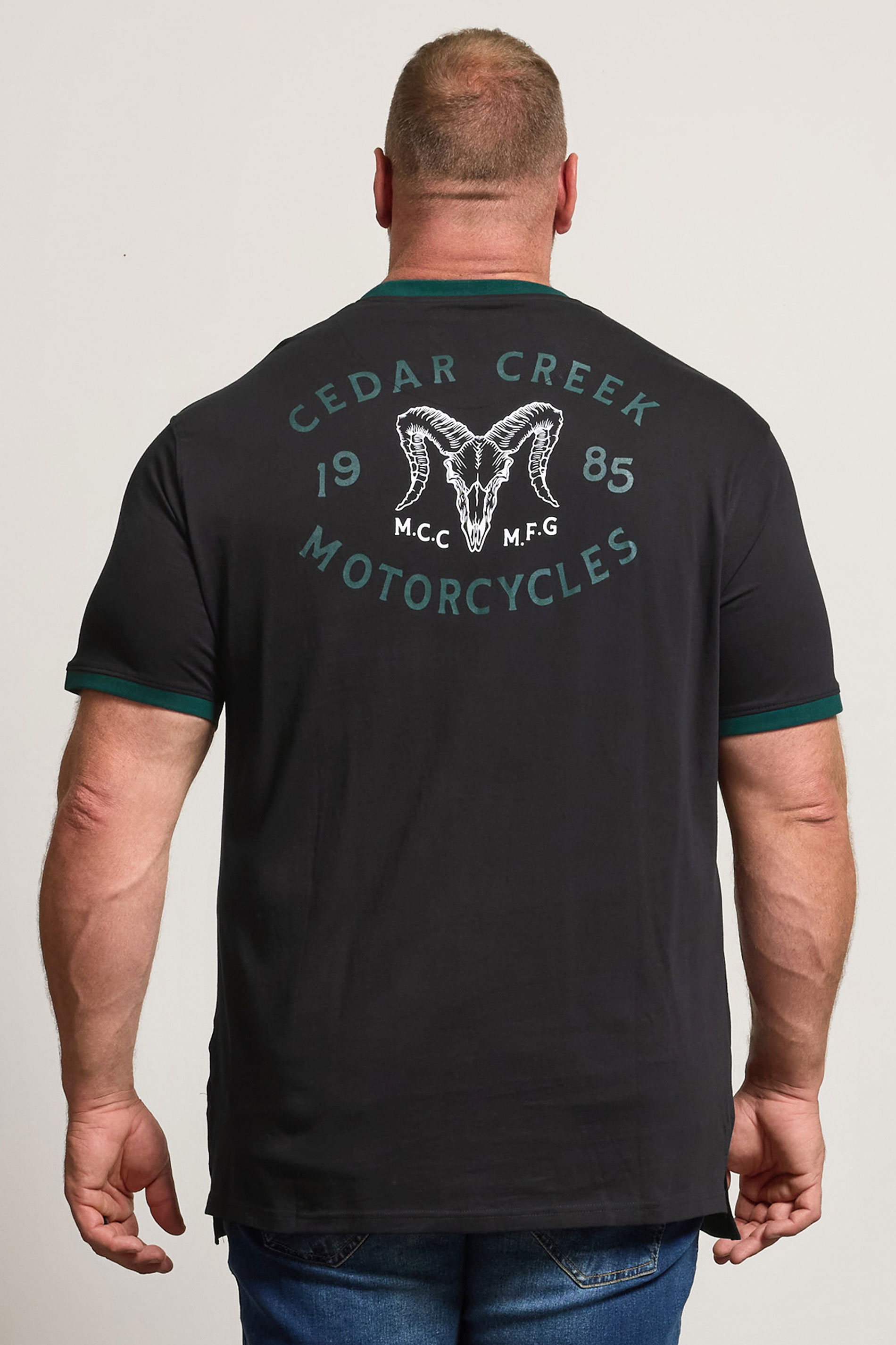 KAM Big & Tall Black 'Cedar Creek' Reverse T-Shirt | BadRhino 1