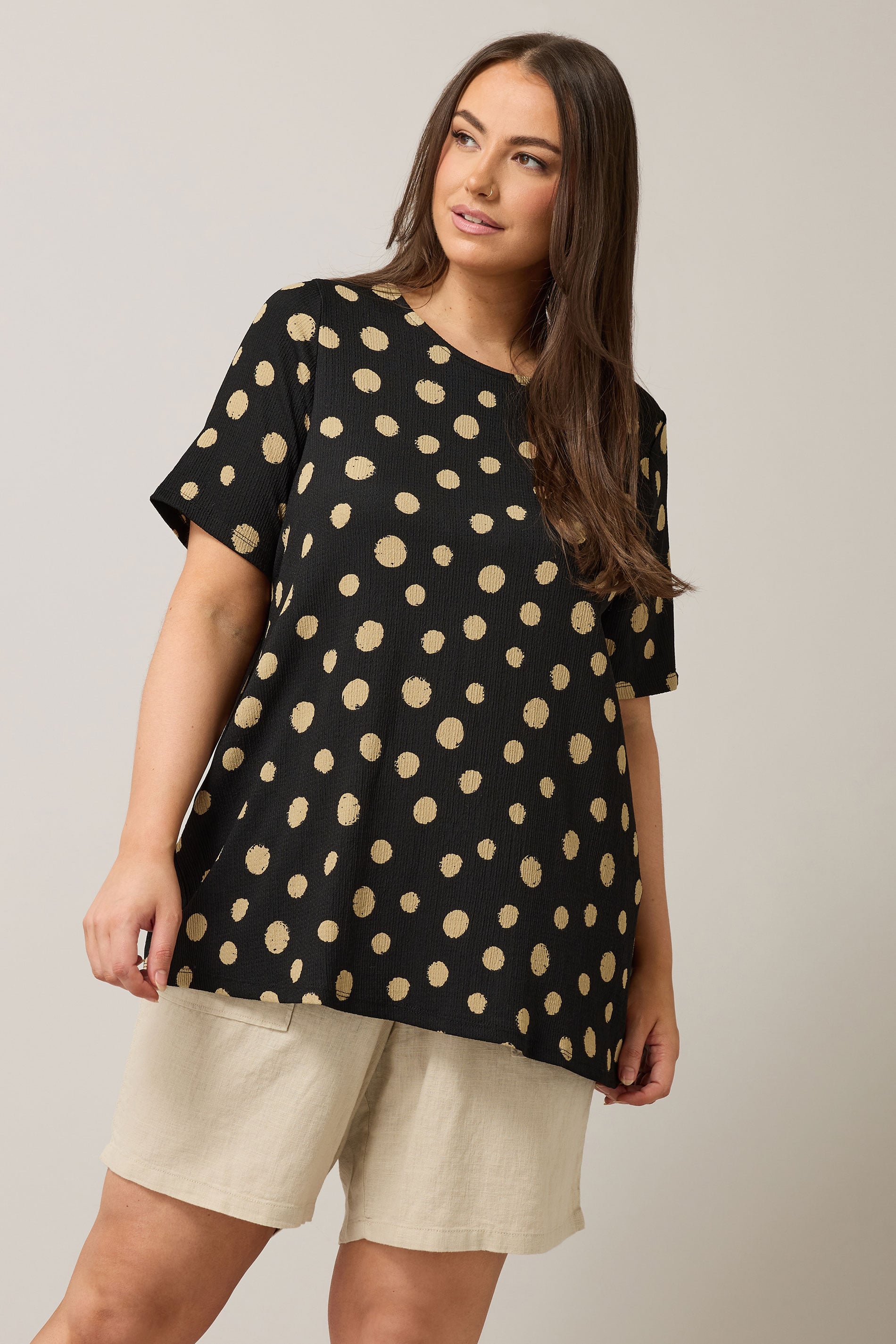 EVANS Plus Size Black Crepe Spot Print Top | Evans 1