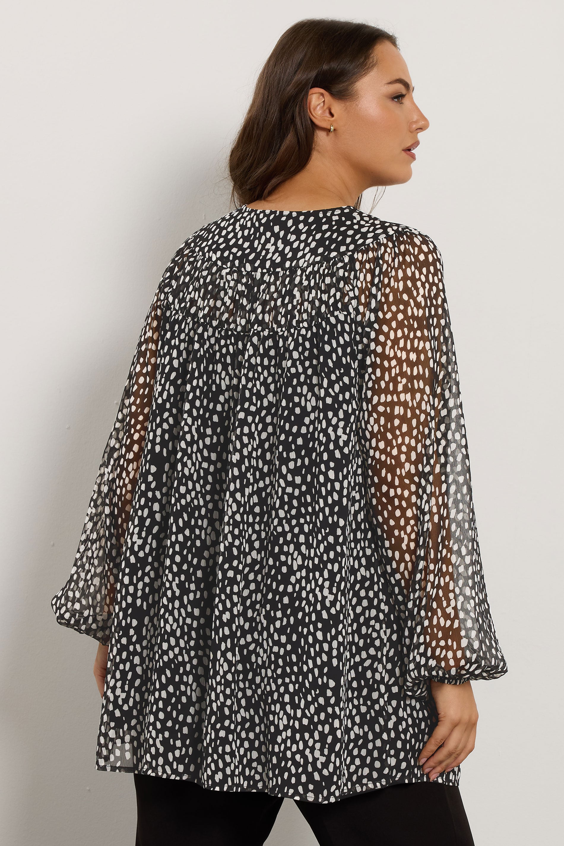 EVANS Plus Size Spot Print Chiffon Blouse | Evans 4