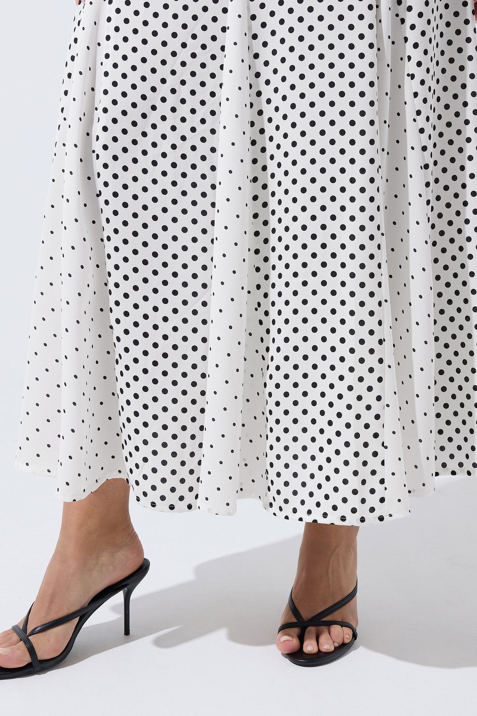 LIMITED COLLECTION Plus Size White Polka Dot Skirt | Yours Clothing 4