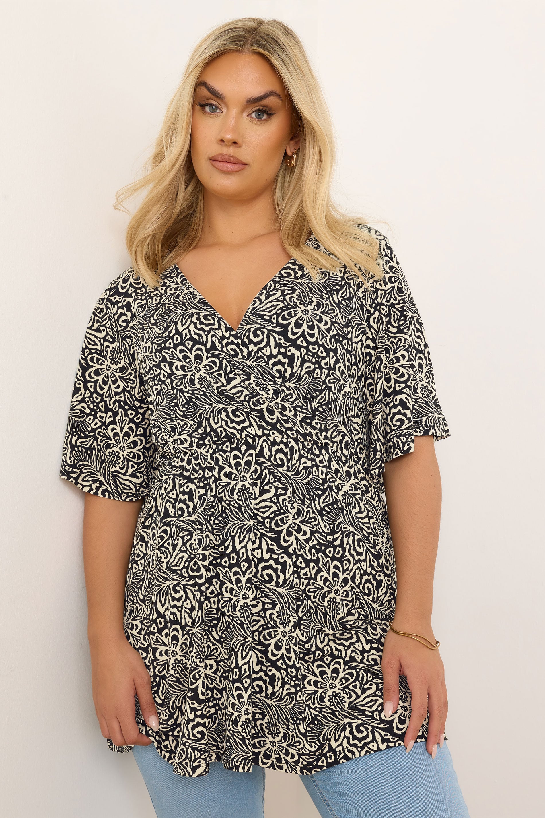 YOURS Plus Size Black Floral Leaf Print Wrap Top | Yours Clothing 3