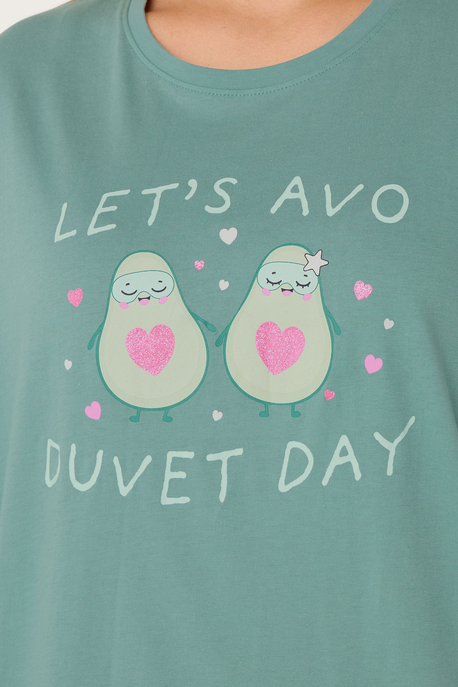YOURS Plus Size Green 'Lets Avo A Duvet Day' Cuffed Pyjama Set | Yours Clothing 4