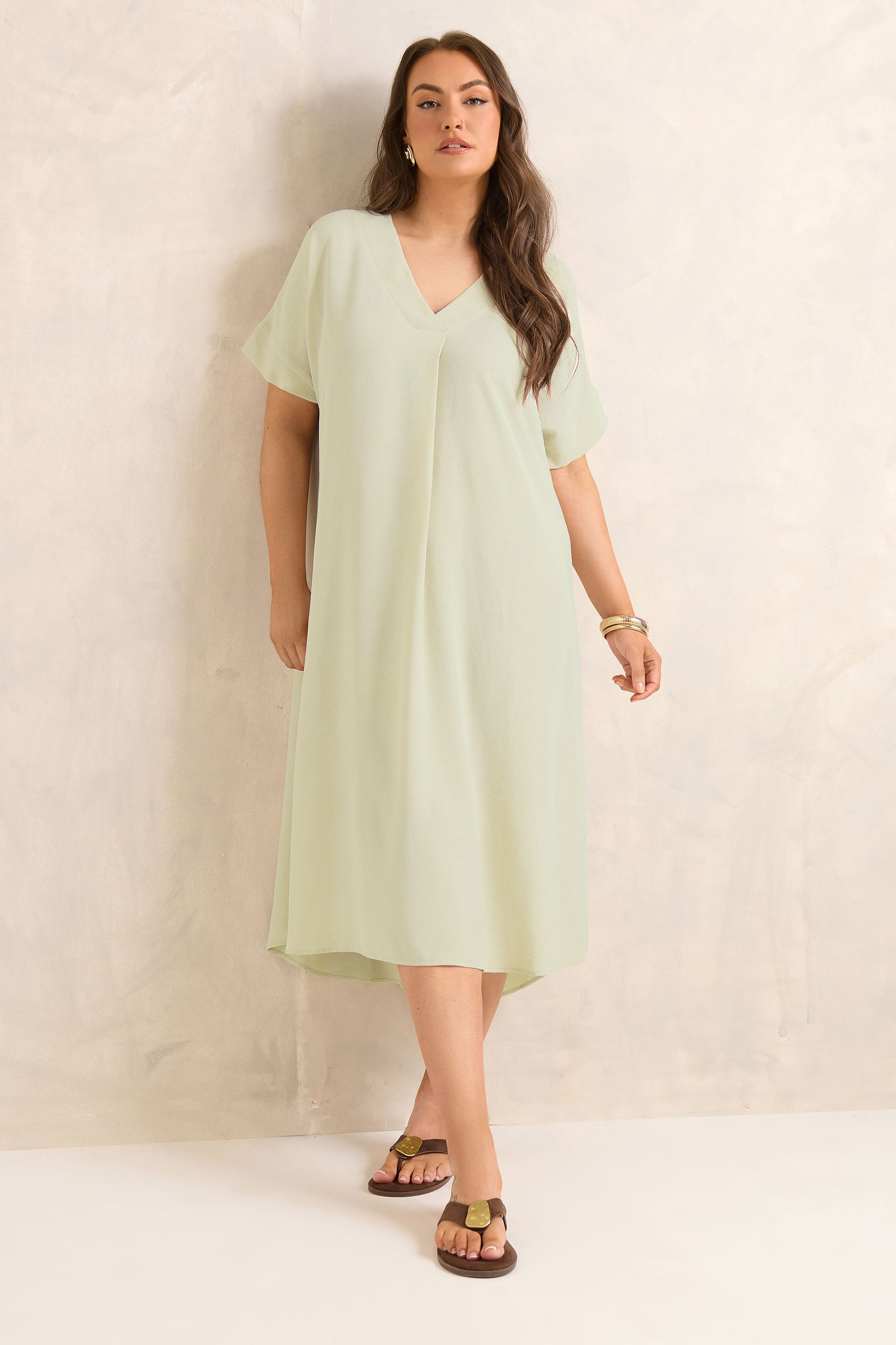 EVANS Plus Size Cream Pleat Midi Dress | Evans 2