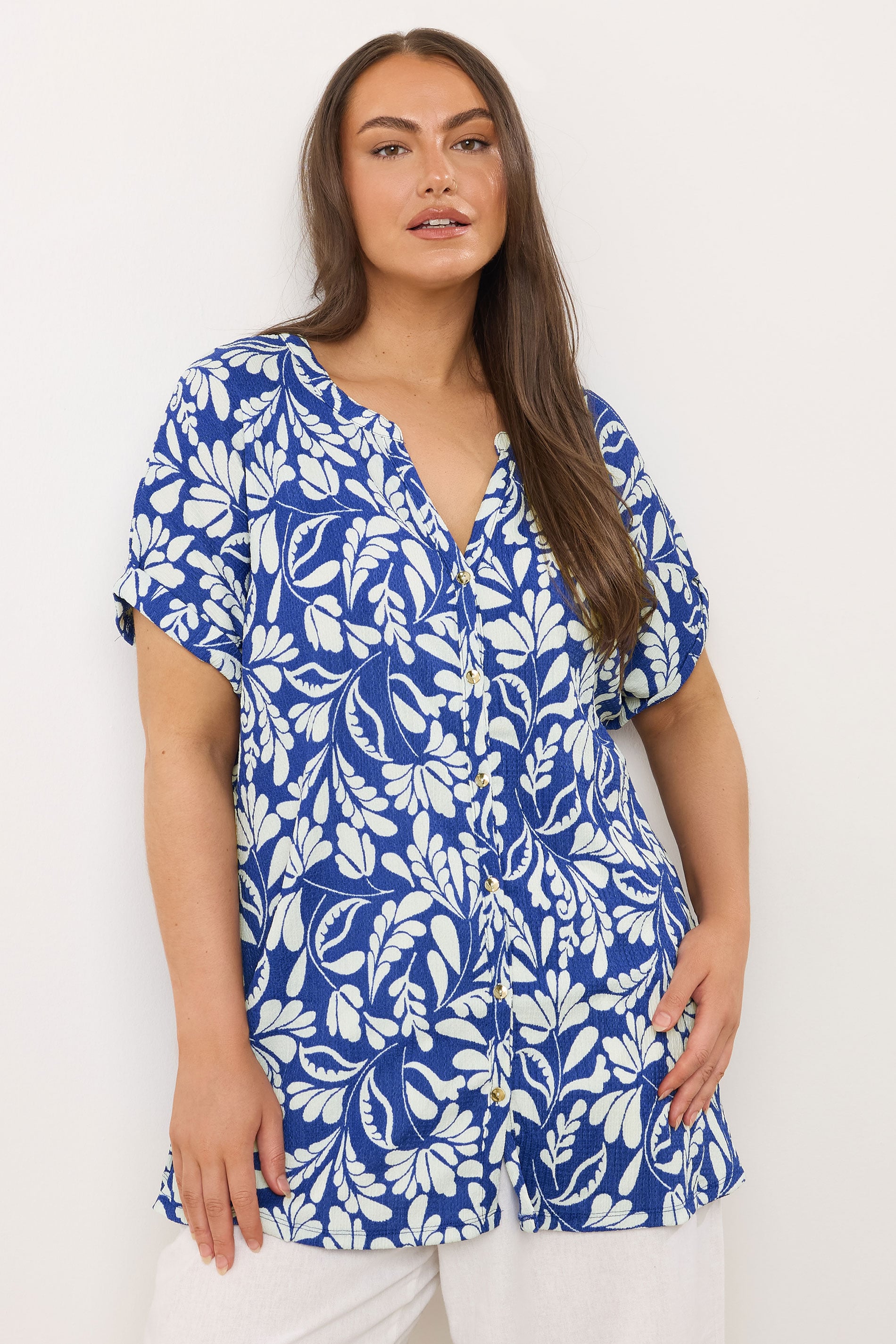 Evans Women's Blue Plus Cobalt Leaf Print Blouse Size 26-28
