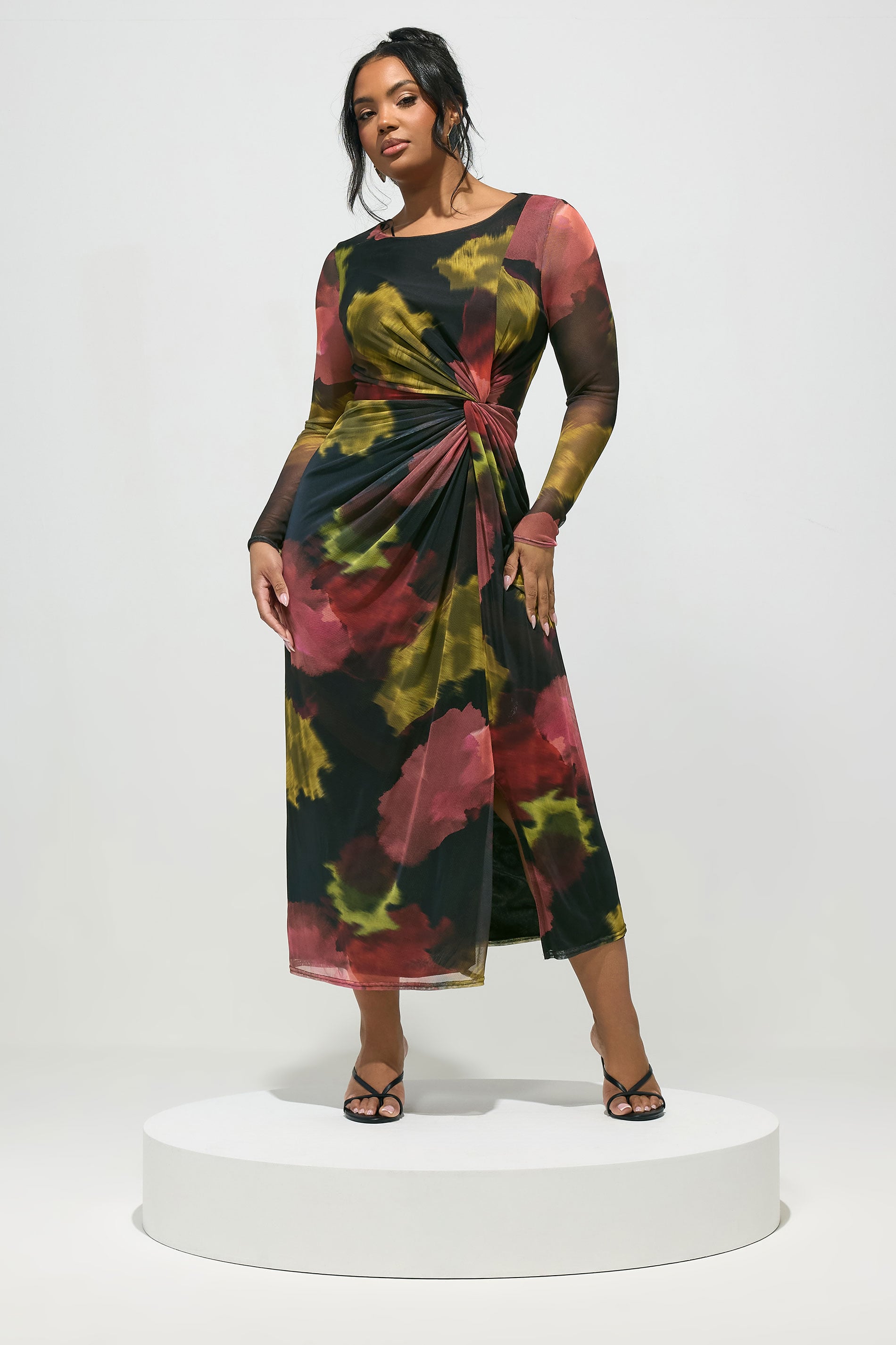 YOURS LONDON Plus Size Black Abstract Knot Dress | Yours Clothing 1