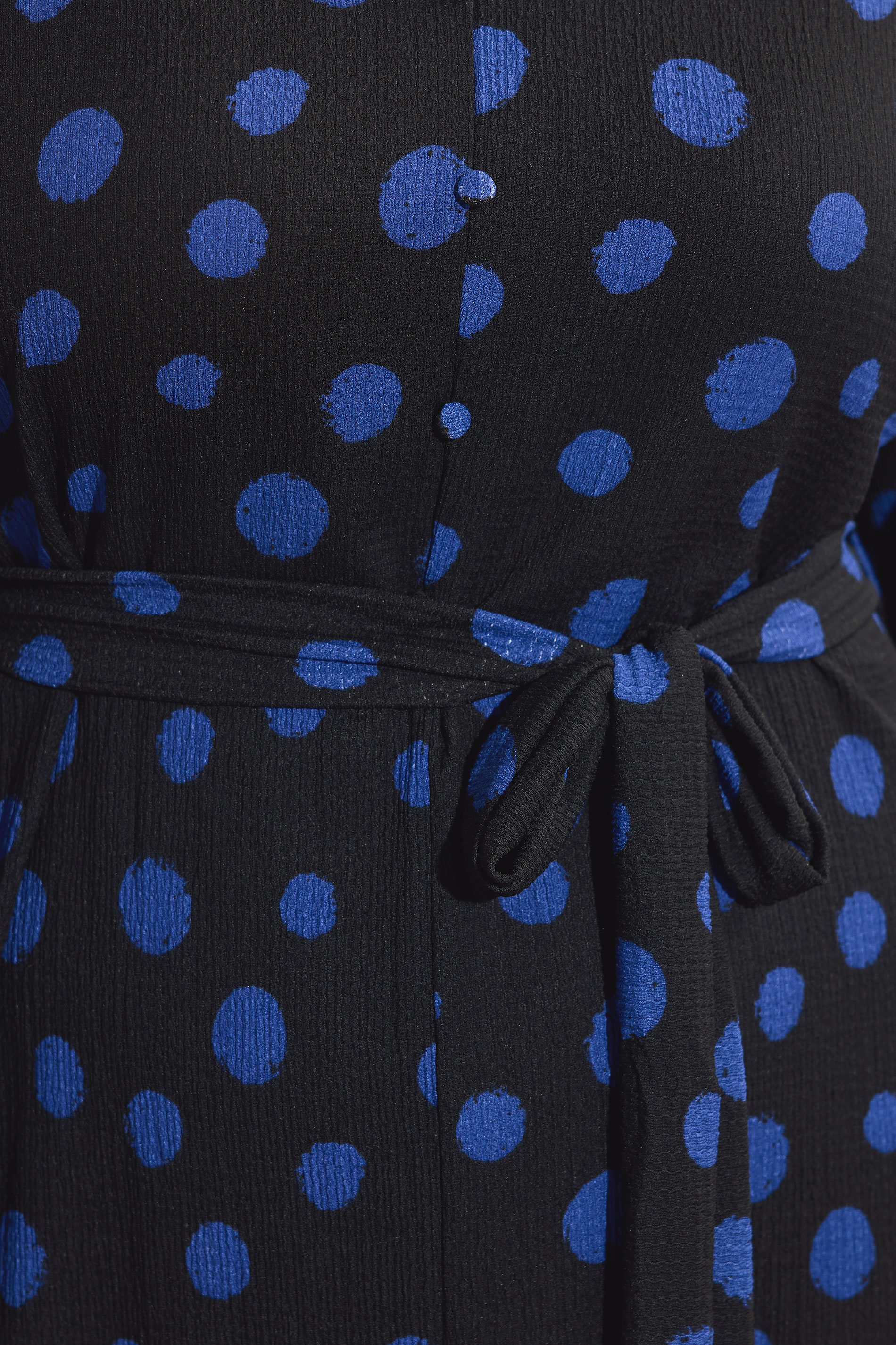 EVANS Plus Size Black & Blue Spot Print Split Front Dress | Yours Clothing  4