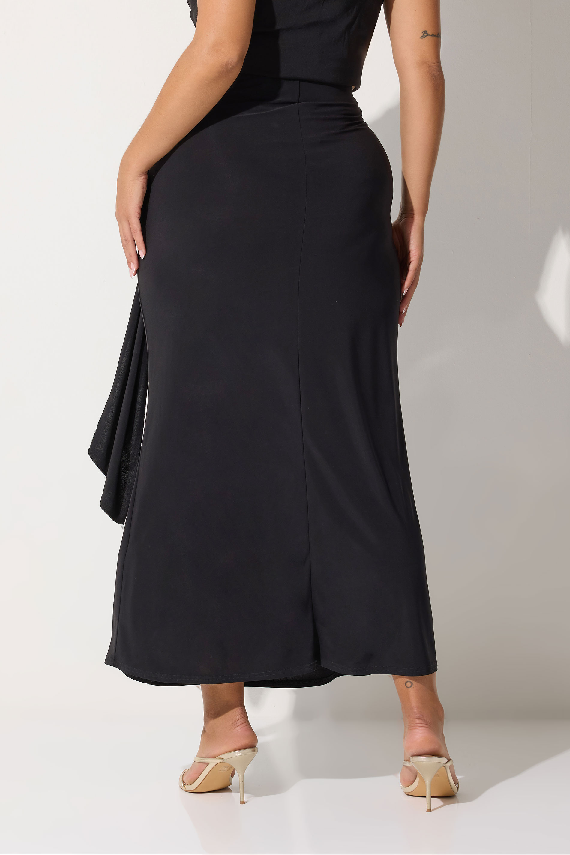 LIMITED COLLECTION Plus Size Black Tie Maxi Skirt | Yours Clothing 4