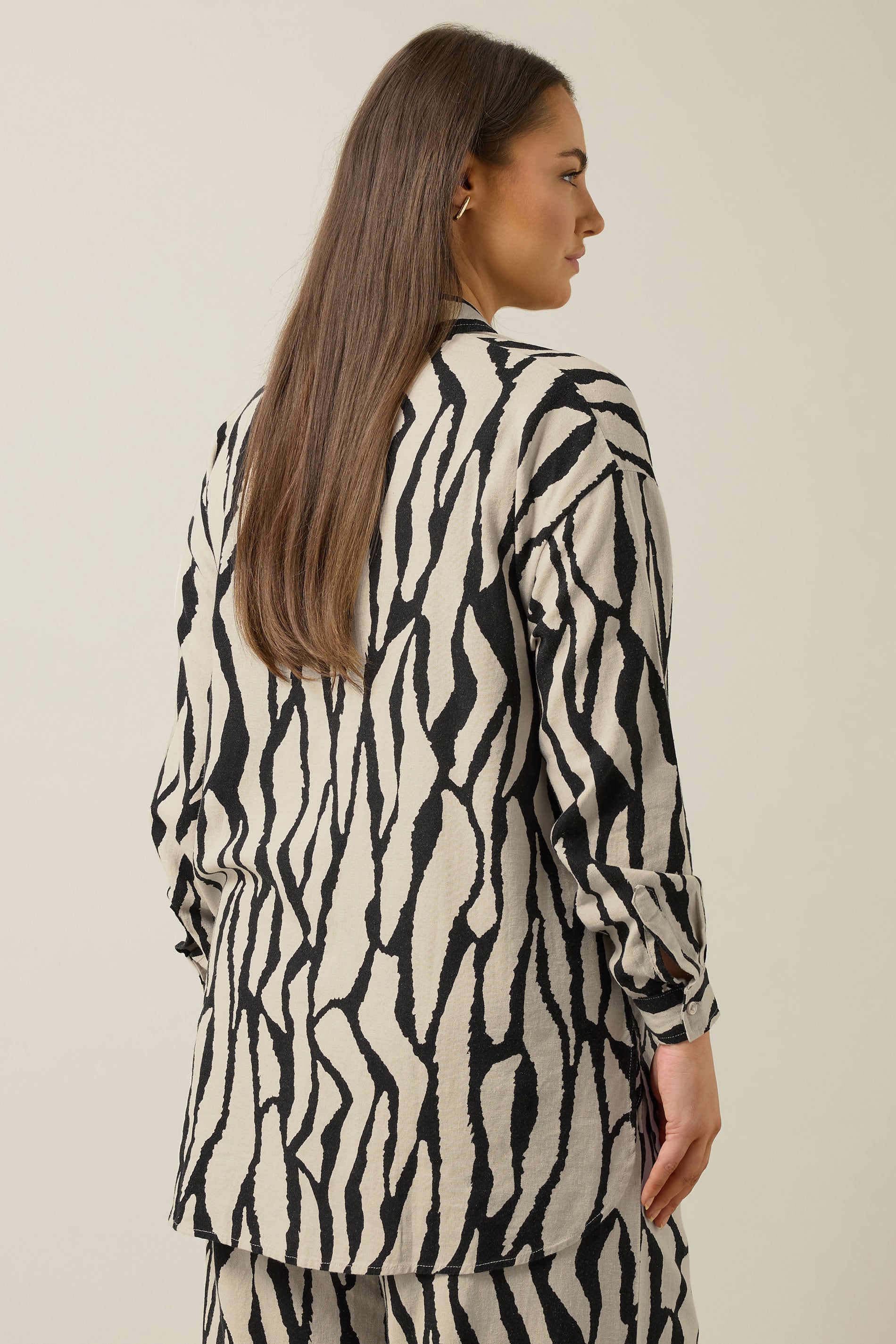 EVANS Plus Size Natural Brown Abstract Print Premium Linen Shirt | Evans 5
