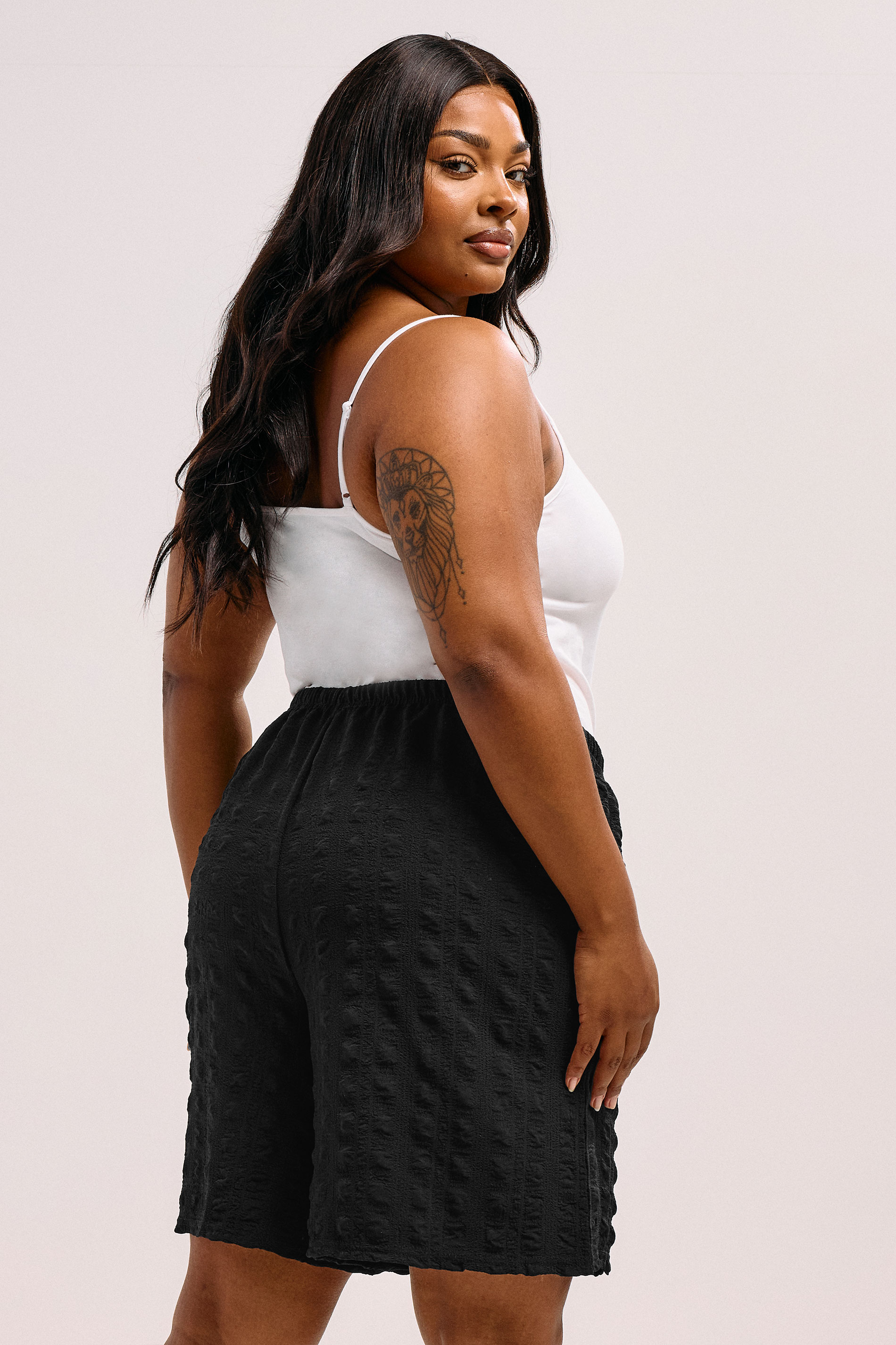 YOURS Plus Size Black Textured Tie Waist Shorts | Yours Clothing 2