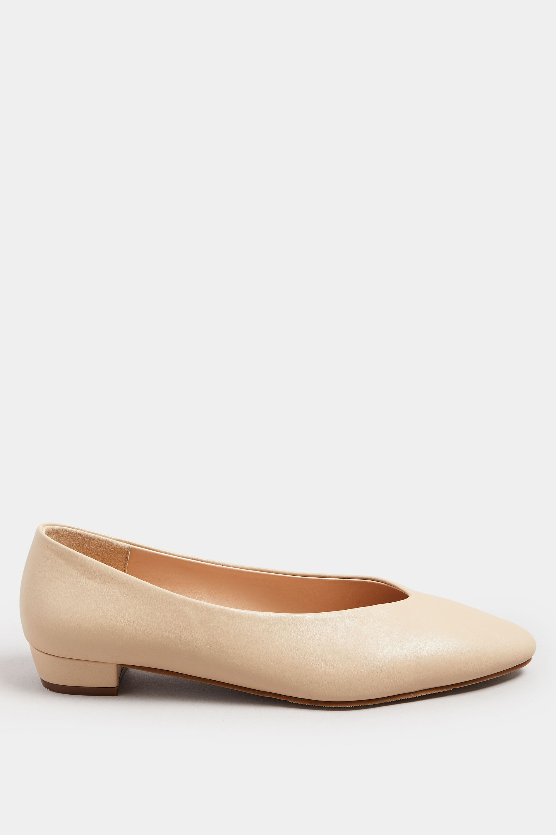 LTS Stone Brown Pointed Court Block Heel In Standard Fit | Long Tall Sally 2