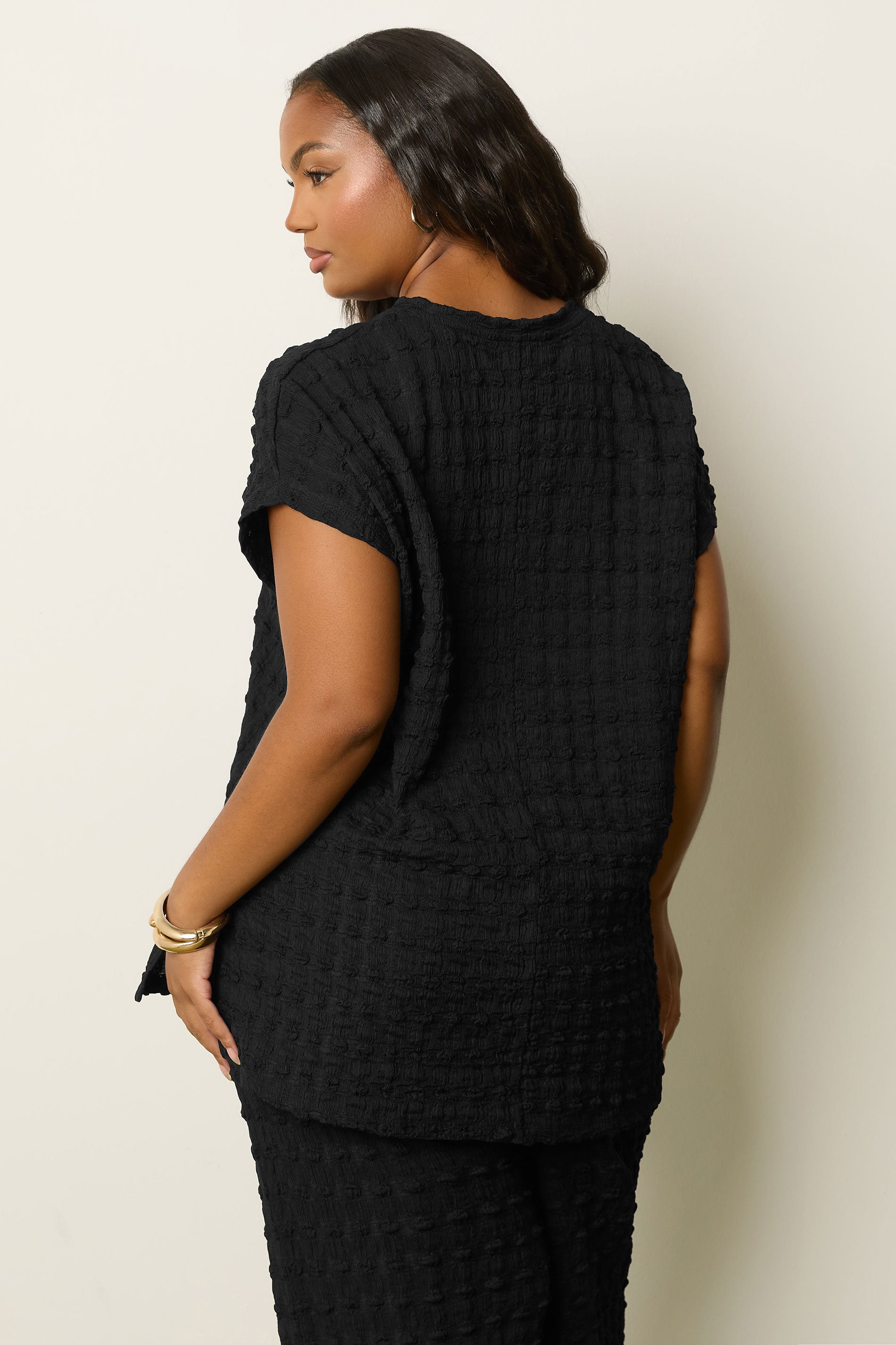 YOURS Plus Size Black Bubble Textured T-Shirt | Yours Clothing 2
