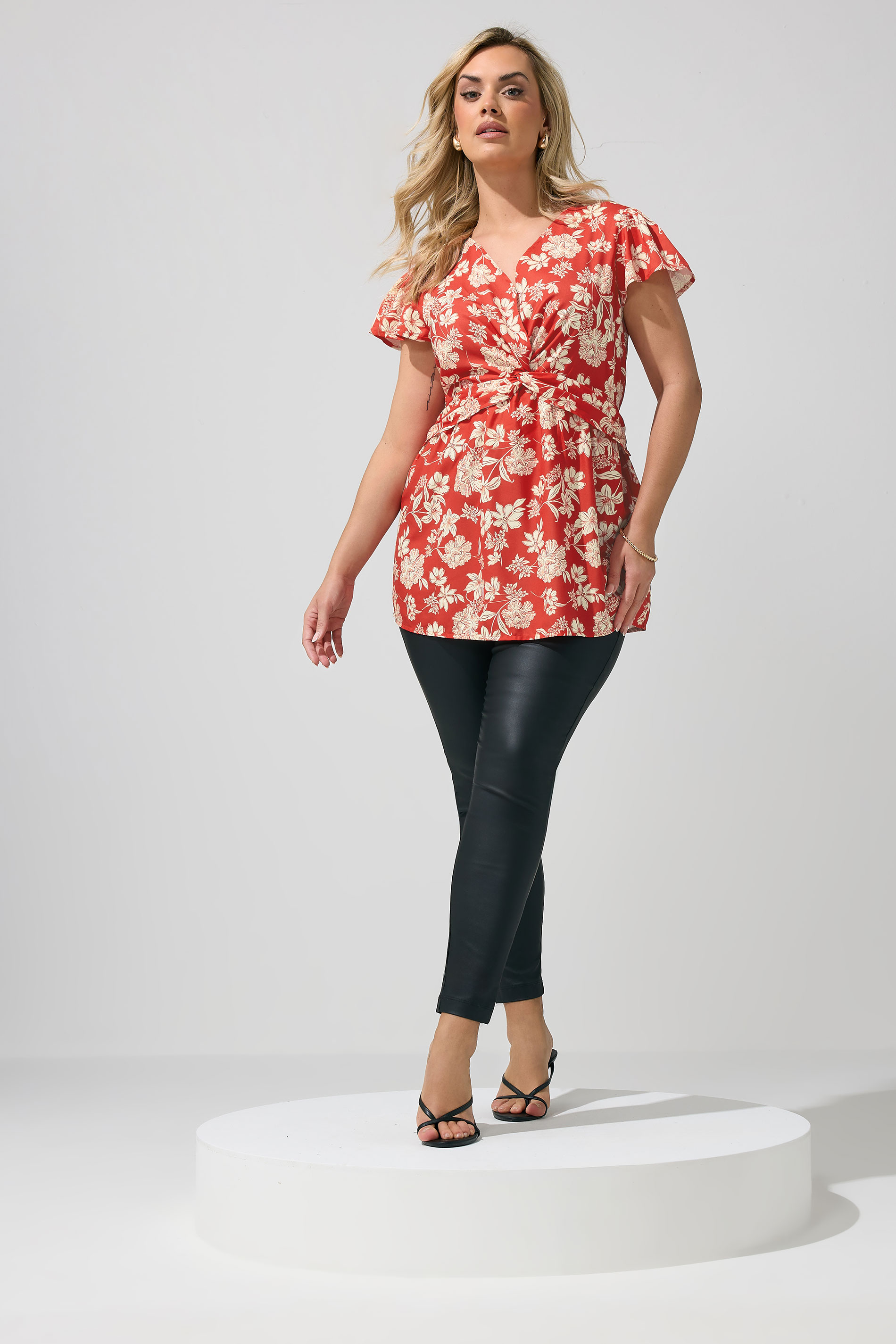 YOURS LONDON Plus Size Red Floral Twist Front Top | Yours Clothing 1
