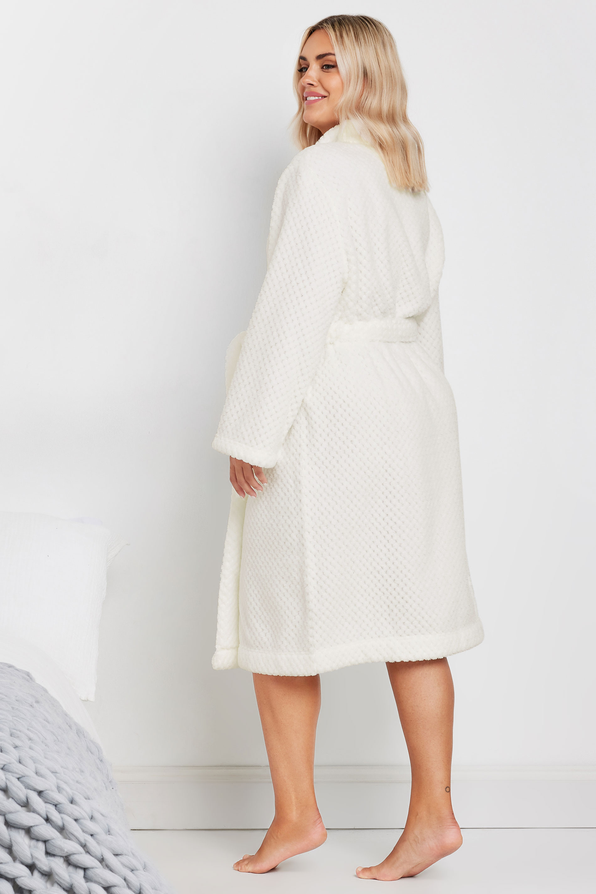YOURS Plus Size White Waffle Dressing Gown | Yours Clothing 3