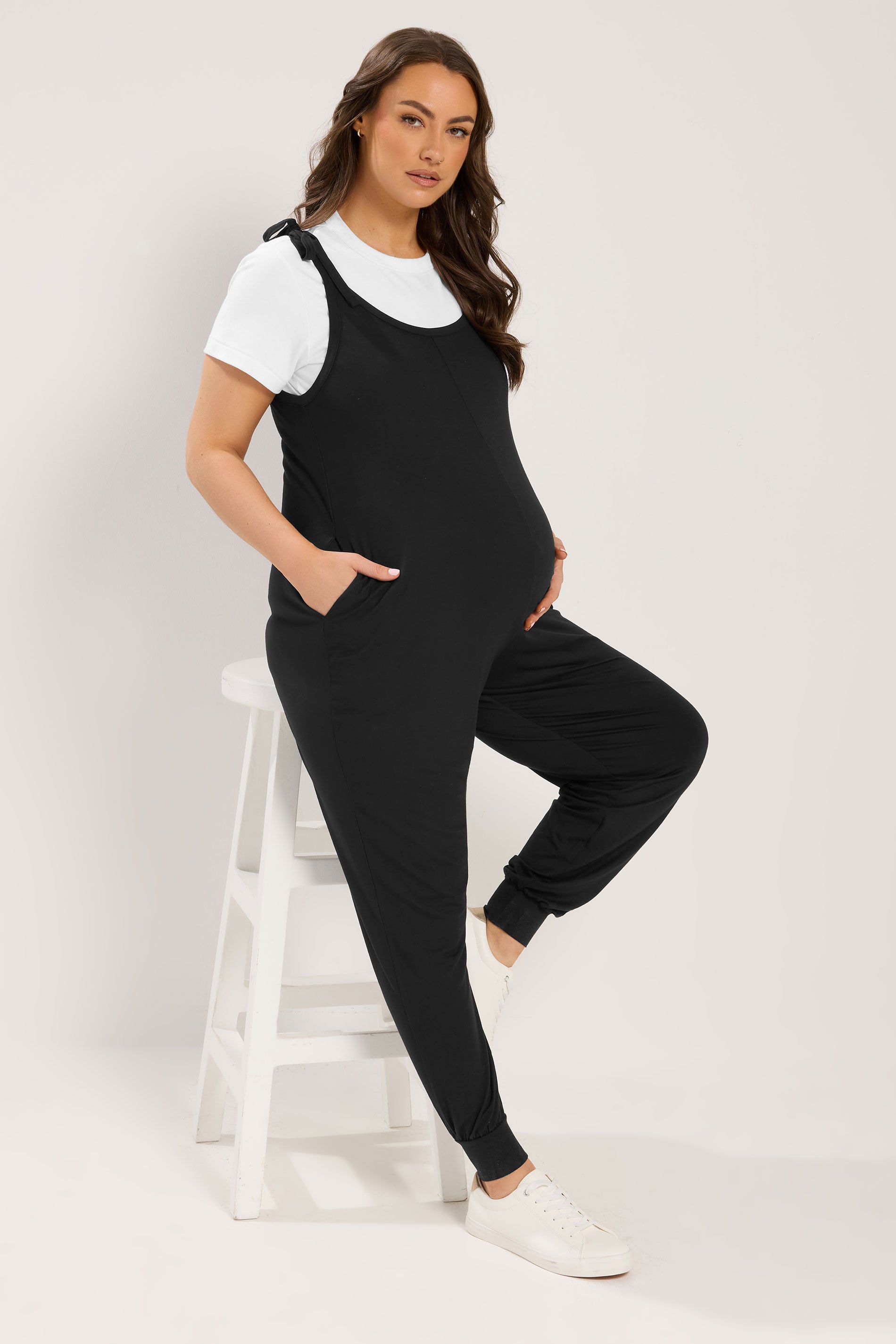 BUMP IT UP MATERNITY Curve Black Oversized Jumpsuit | Yours Clothing 3