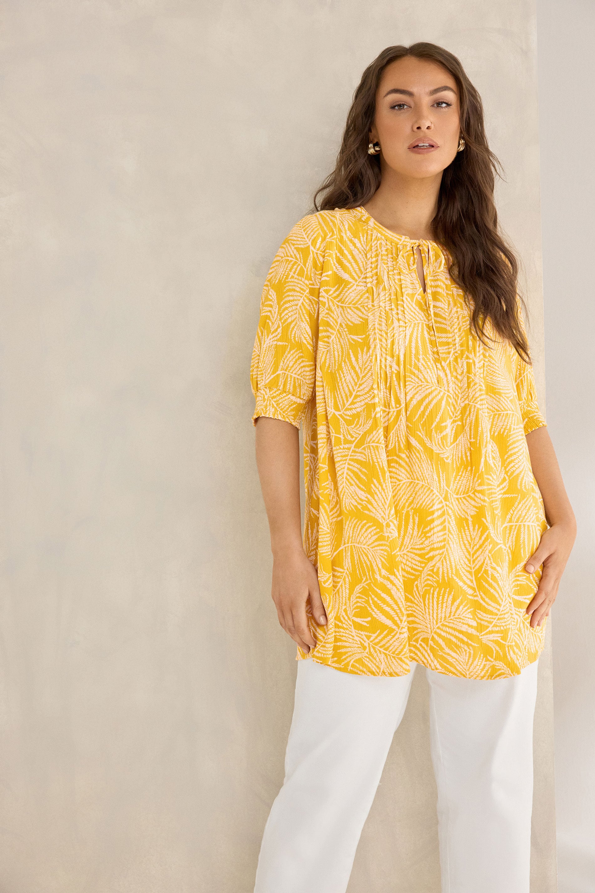 Evans Women's Yellow Plus Pintuck Tie Neck Blouse Size 22-24