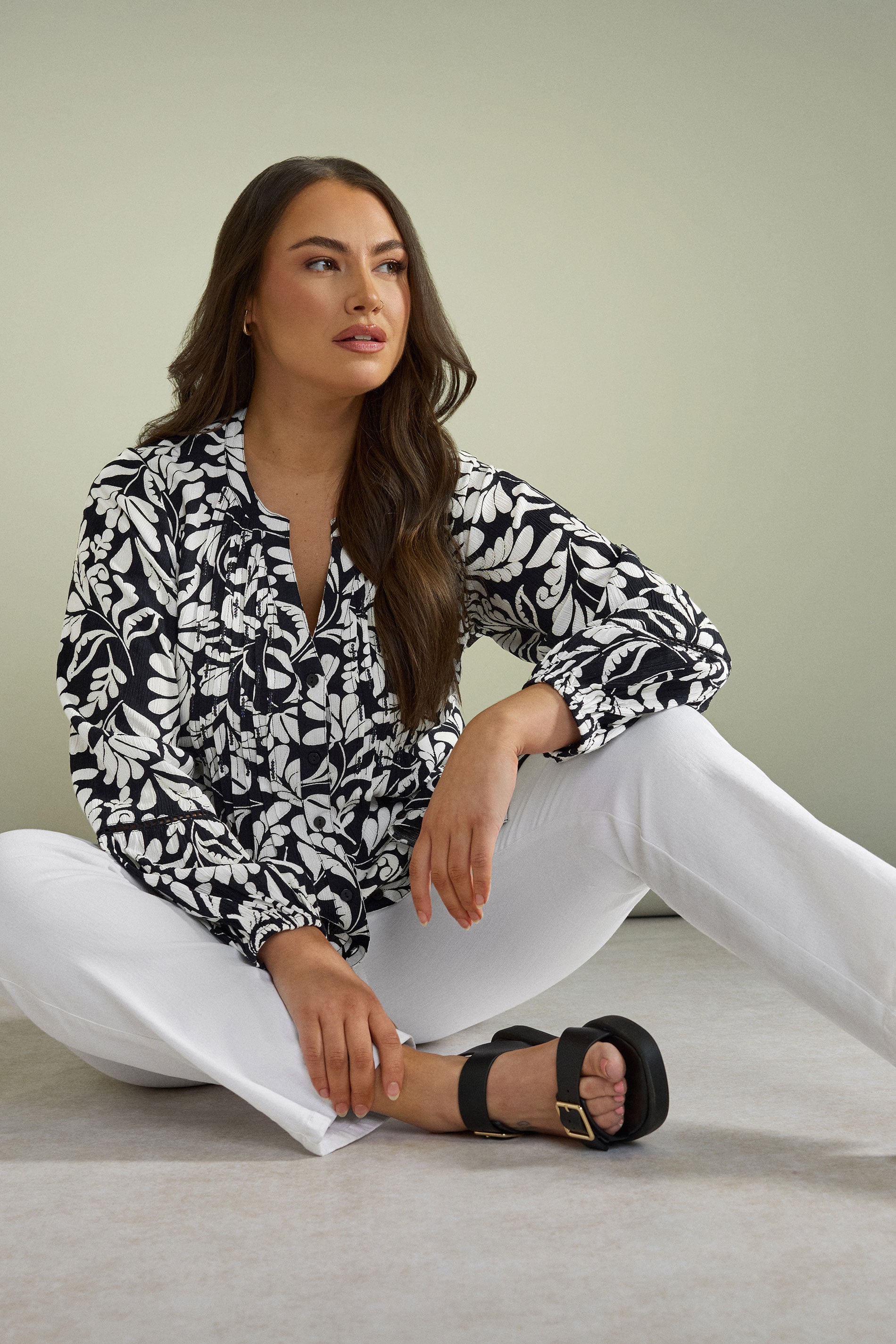 EVANS Plus Size Black Floral Print Pintuck Blouse | Evans 3