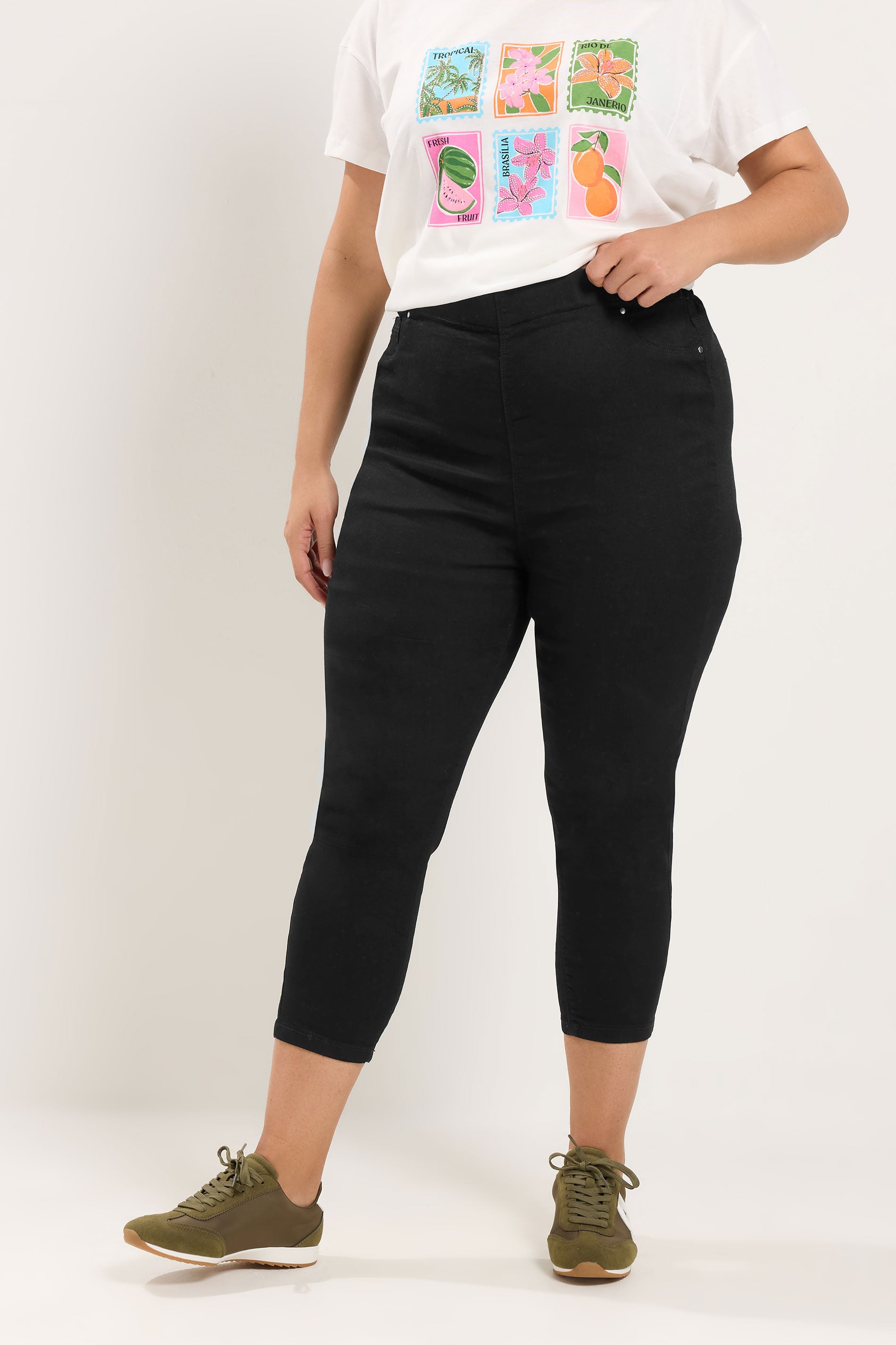 Plus Size Black Cropped JENNY Stretch Jeggings | Yours Clothing  1